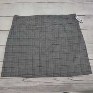 New! Candie's Plus Size Plaid Skirt